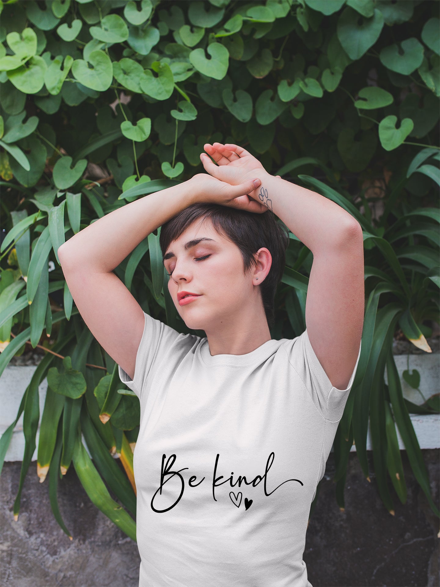 Be kind Unisex Heavy Cotton Tee