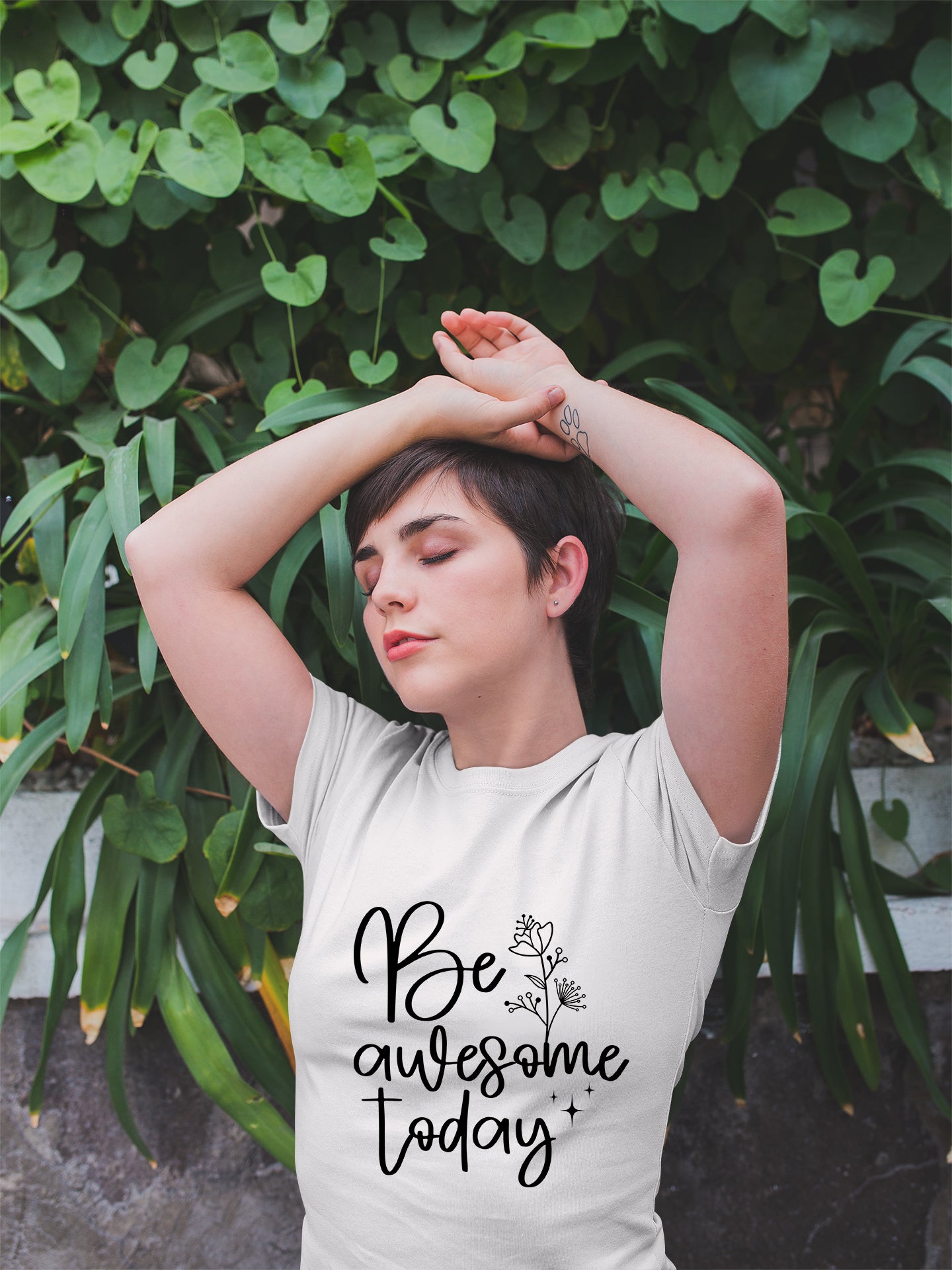 Inspirational Women's Midweight Cotton Tee - 'Be Awesome Today'
